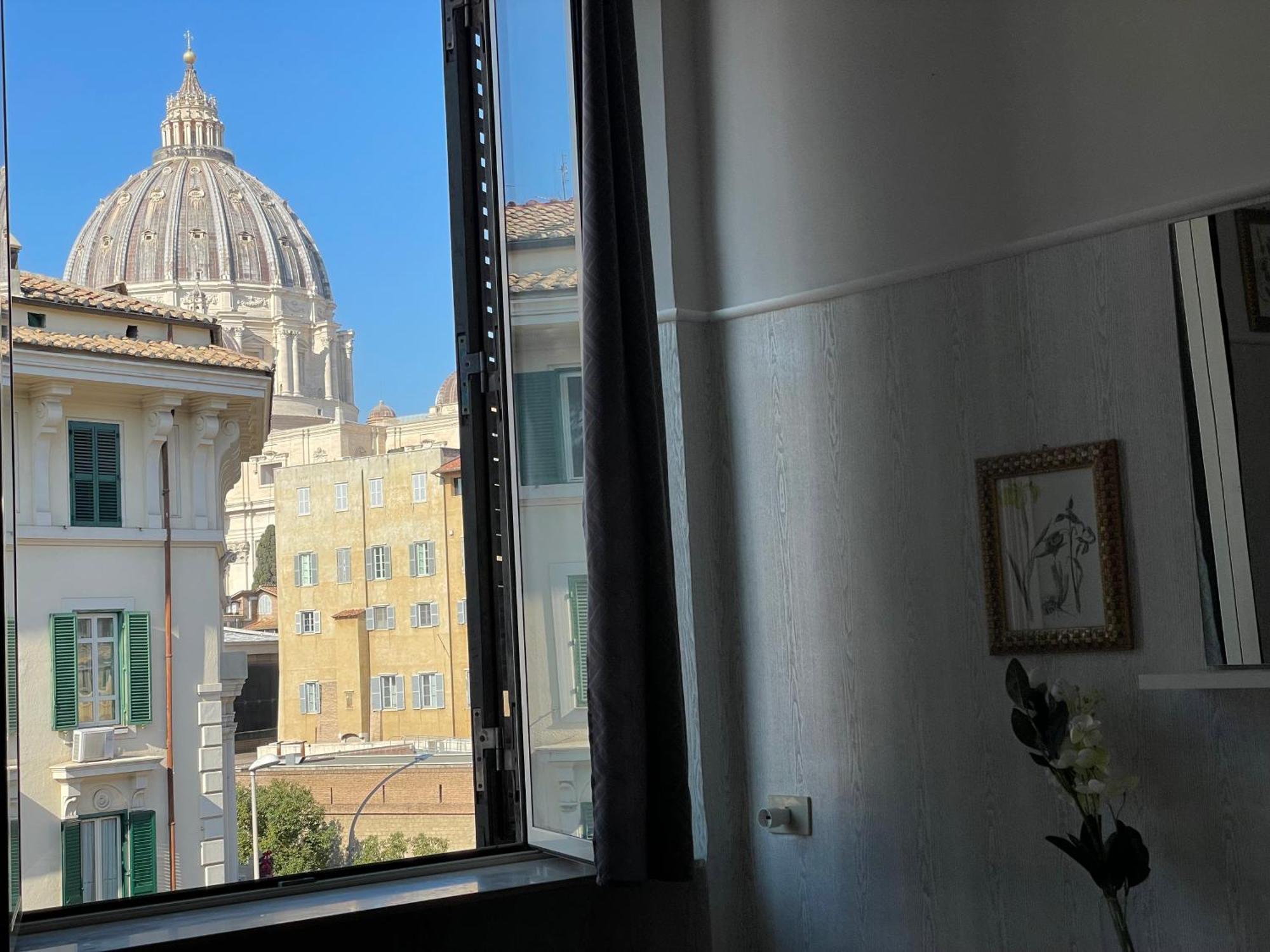 3b Domus St Peter Centro Apartment *